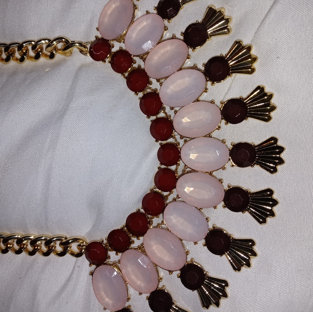 New York & Company Statement Necklace